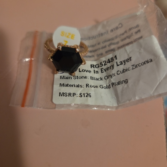 Black Onyx Cubic Zirconia Ring with Rose Gold Plating Size 7 - Picture 3 of 3